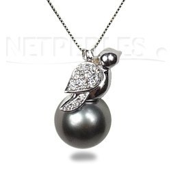 Pendentif Oiseau Or 18 carats et diamants avec perle de Tahiti AAA