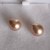Paire de perles Edison de 11 mm lavande rosé en forme de goutte (drop)