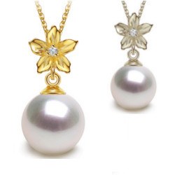 Pendentif Or 18k Diamant et Perle d'Akoya blanche AAA