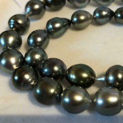 Collier 43 cm de perles de Tahiti de 8,5 à 11 mm baroques forme goutte