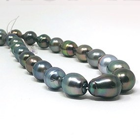 Collier de perles de Tahiti baroques de 8,0 à 10,9 mm longueur 43 à 44 cm