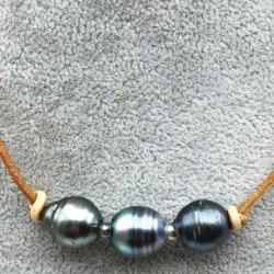 Collier ou bracelet de cuir et 3+1 perles de Tahiti Baroques 11-12 mm