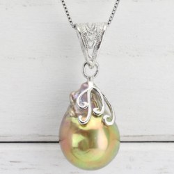 Pendentif et Chaine 45 cm en Argent 925 Perle Soufflée d'Eau Douce Dorée 18mm sur 13 mm
